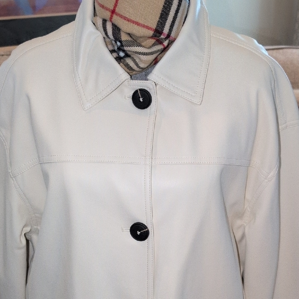 Oversized Cream Coat Faux Leather  with Black Buttons - Picture 7 of 12